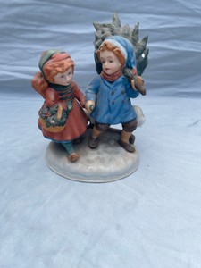 CHILDREN CARRYING A CHRISTMAS TREE #42