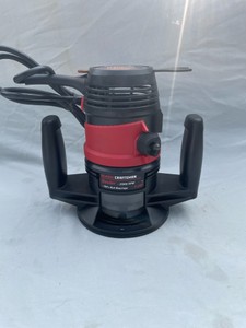 LIKE NEW CRAFTSMAN 1-18 HP ROUTER
