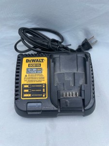 DEWALT 20 V BATTERY CHARGER