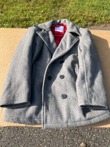 GRAY WOOL PEACOAT SZ MEDIUM