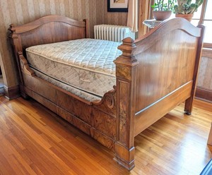 UL - Antique Twin Bed Frame - Napoleon III Burled Walnut Wall Bed