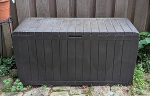 Y - Outdoor Storage Container - Gray Plastic Deck Box