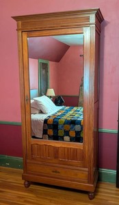 UL - Vintage Mirrored Armoire Wardrobe Cabinet