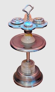 UL - Vintage 1930s Art Deco Lighted Chrome & Onyx Smokers Stand Table