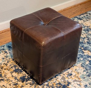 LL - Leather Ottoman - Koda Ltd Button-Tufted Footstool 16 X 16 X 17 in