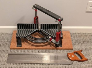 LL - Miter Box & Hand Saw - Master Mechanic Professional