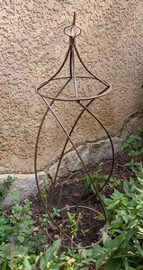 Y - Metal Garden Trellis - Decorative Obelisk Plant Support 40 X 10 in