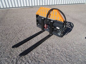 Wolverine 48 Skid Steer Hydraulic Adjustable Pallet Forks