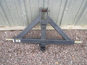 Wolverine Class II 3 point Receiver Hitch