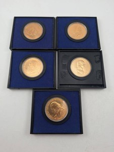 Estate Lot of 5 American Revolution Bicentennial Medallions in Cases