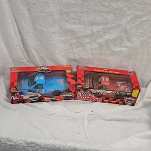 2-124 Racing Champions Race Trucks Series