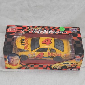 124th Racing Champions Signature Bobby Hamilton Nascar