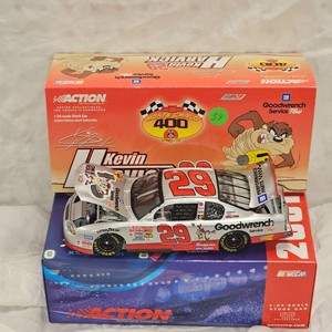 124 Action Kevin Harwick Stock Car