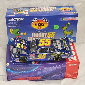 124 Action Bobby Hamilton Stock Car