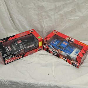 2-124 Racing Champions Race Trucks Series