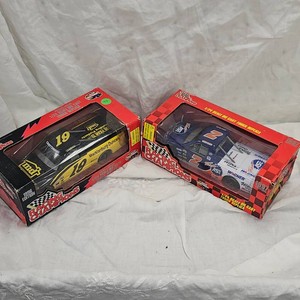 2-124 Racing Champions Race Trucks Series