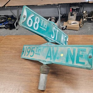 5 CTY Road Signs with Pole Top