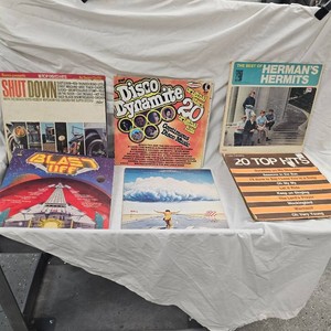 Lot of Various Albums 33s(2 Crates)