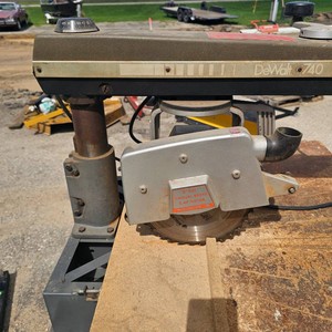 Dewalt 74 Radial Arm Saw wTilt Head and Stand