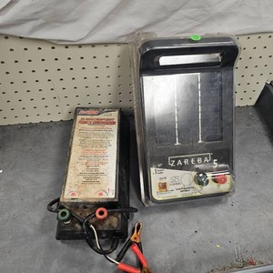 Electric Fencer and Solar Fencer Lot