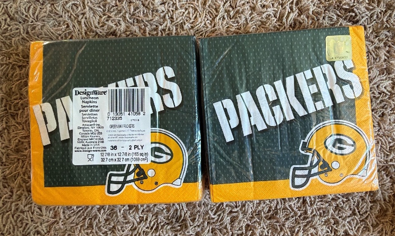 2 packs - 36CT each - 2ply Greenbay Packers Napkins