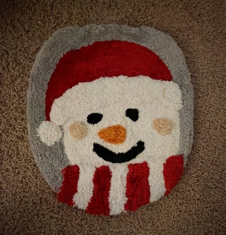 Winter Snowman - Round Toilet Seat Cover