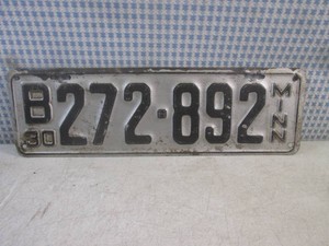 (EC1) Vintage 1930 Minnesota License Plate