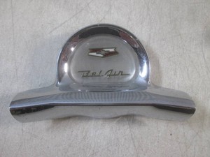 (FS) Vintage 1957 Chevrolet Bel Air Horn Button #7BLC 761440