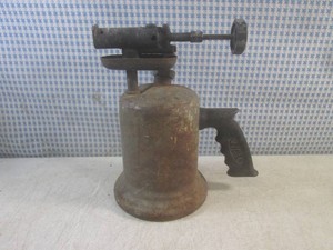 (EC1) Vintage Wall Blow Torch