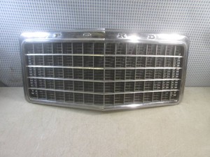 (BR3) Vintage 1975-1978 Ford LTD Front Grill OEM #D5AB-8150