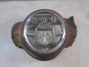(F-0) Ford 800 Tractor Badge Hood Emblem