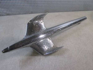 (FS) Vintage 1954 Chevrolet Hood Ornament #3705035 - 17 916 Long  5 34 Wide