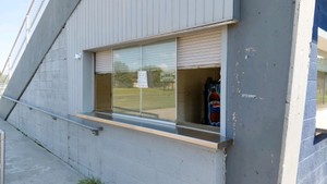 ROLL UP SNACK BAR WINDOW WITH STAINLESS STEEL COUNTER TOP