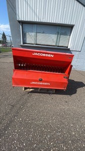 JACOBSEN 548 NO TILL AERATOR AND SLICE SEEDER
