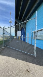 CENTURY FENCE WIDE CHAIN LINK SINGLE GATE