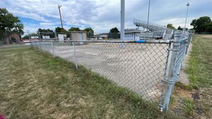 CENTURY FENCE CHAIN L INK FENCE SECTION
