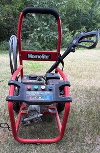 Homelite 2700 PSI Gas Pressure Washer  179cc Engine (Model UT80522E)