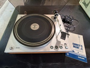 Pristine Philips GA 312 Electronic Vintage Turntable  Serviced & Tested