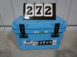 Titan Deep Freeze Cooler - 20 Quart