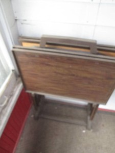 Vintage 5PC TV tray and stand set