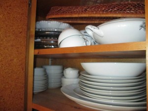Noritake bone China Ivonne plates, fingertip bowls, serving dishes and vintage serving pieces