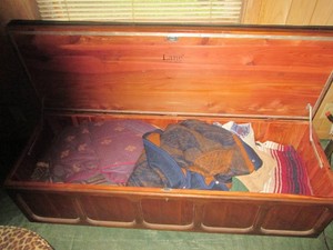 Lane wood cedar hope chest storage trunk with content