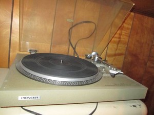 Pioneer PL-518 direct drive turntable