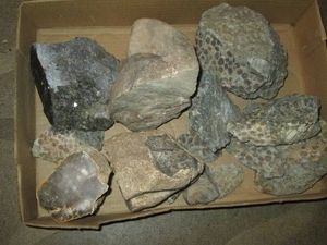 Calcite Quartz, flint rock, marble, geodes with other mineral stones