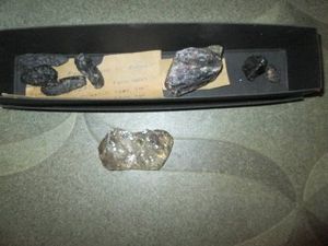 Quartz, obsidian and other mineral rocks
