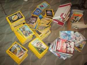 Huge Collection of Vintage National Geographic, Guns & Ammo and Popular Mechanics magazines with misc reading materials