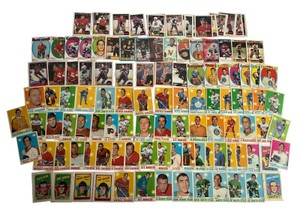 Vintage Hockey Card Lot including 1969-70 Topps, 1971-72 Topps, 1984-85 O-Pee-Chee, 1987-88 O-Pee-Chee, and More (Gretzky, Beliveau, Lemieux, and Others)