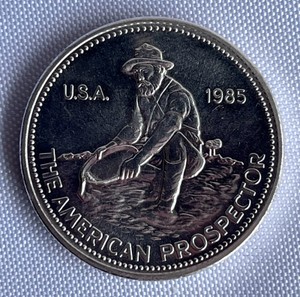 1985 Engelhard  American Prospecter 1 Troy Ounce . 999 Fine Silver Round