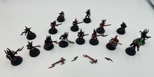 1991 Games Workshop Warhammer Plastic Minifigure Lot (Some Broken Pieces)