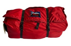 MOSS Kingdome 4 Season Six-Person Tent w Tags